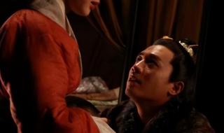 丈夫回应男子躲衣柜 丈夫回应男子躲衣柜